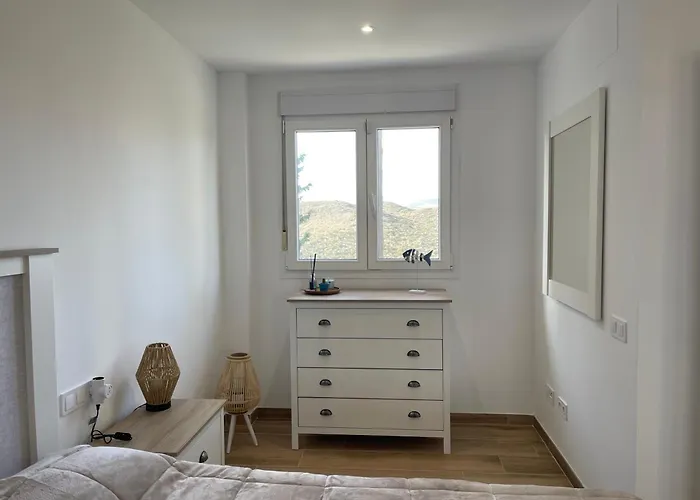 This Spectacular 3-Bedroom Apart