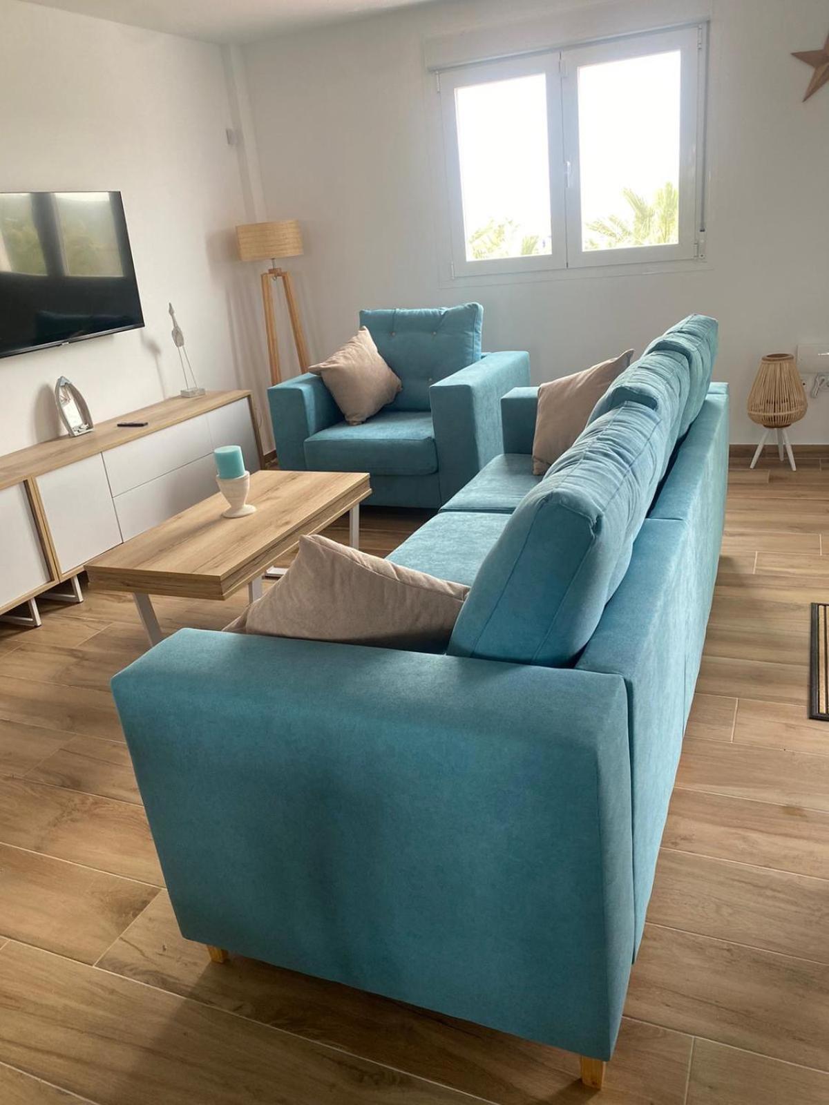 Spectacular 3-bedroom Apartment *
